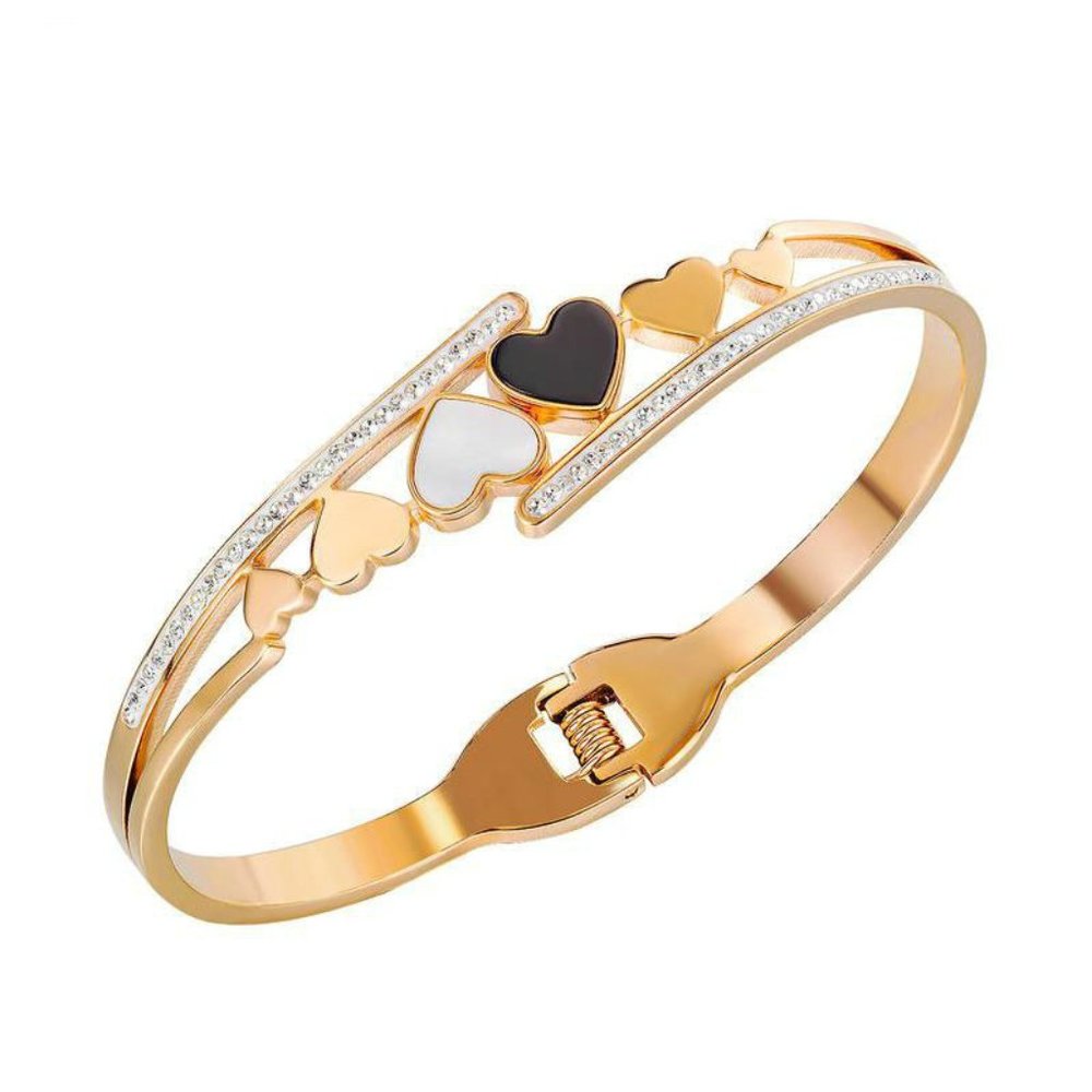 ROSE GOLD HEART BRACELET.